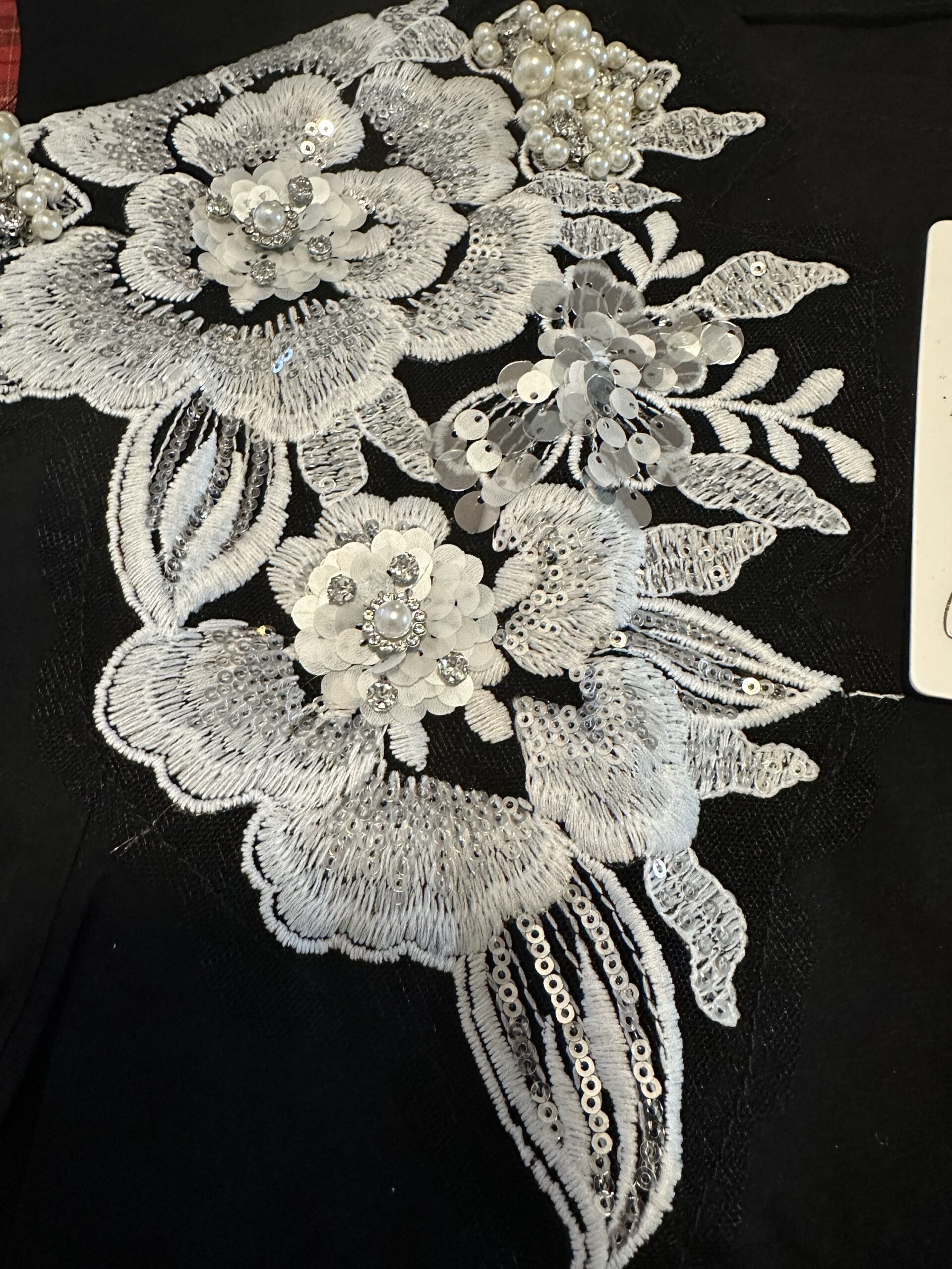 TSHIRT BLACK FLOWERS - Image 2