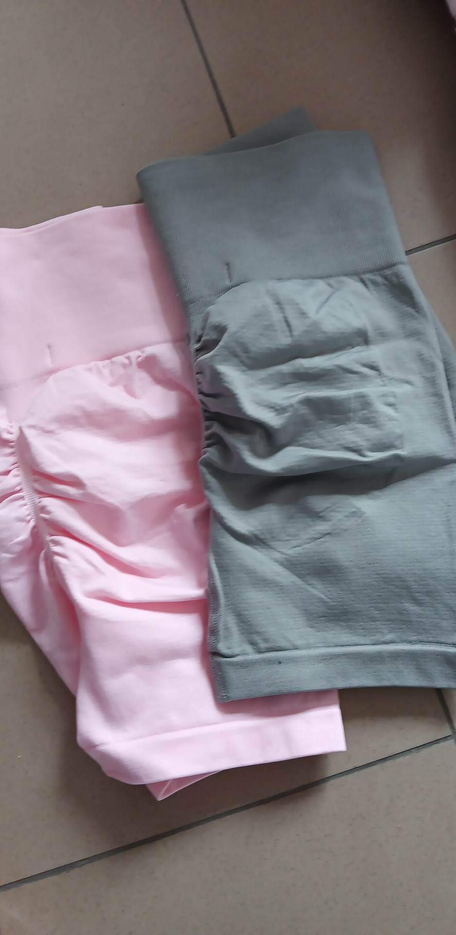 SHORT LEGGINGS - Image 2