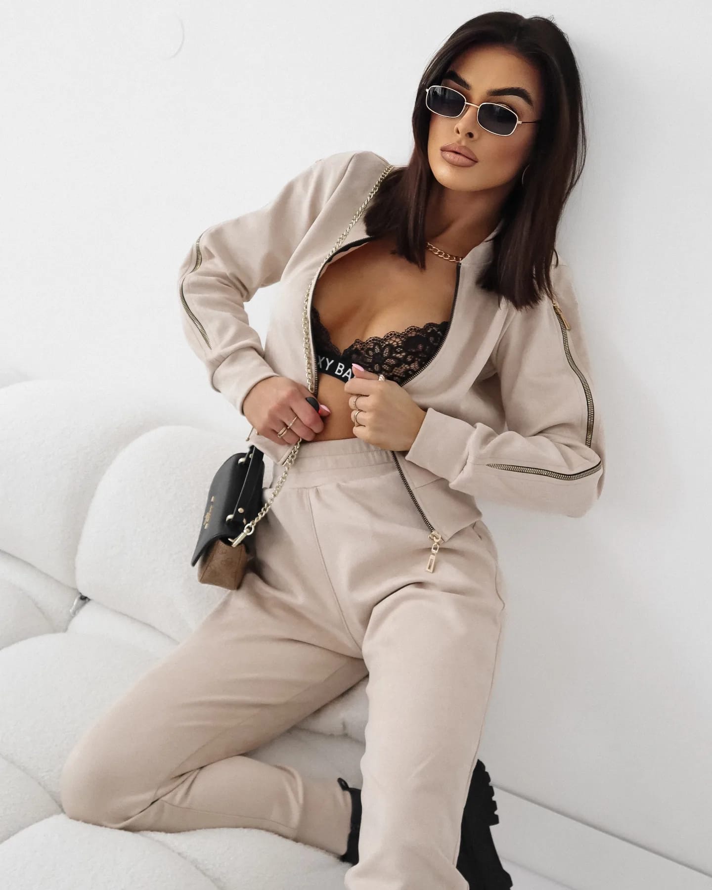 **"ELEGANT" - NOWA KOLEKCJA SEZONU FW2024: ODKRYJ NIEZRÓWNANY KOMFORT I SZYK!** - Image 3